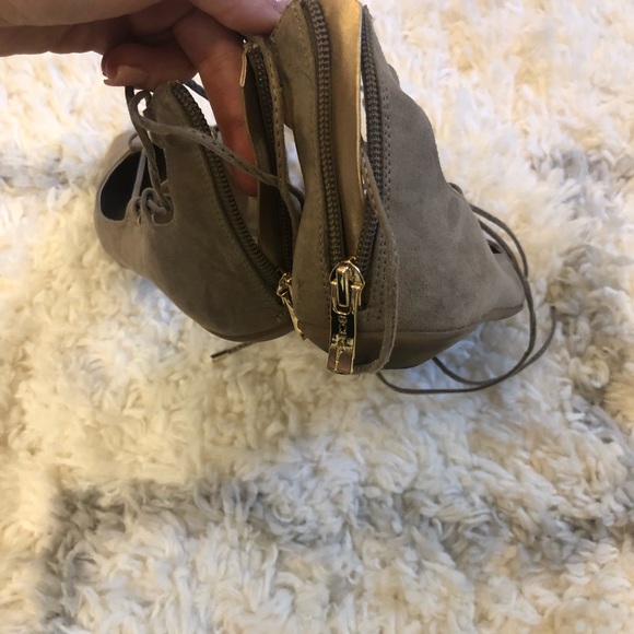 Lace up pointy toe flats - Picture 4 of 4